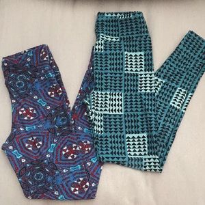 Two pairs Lularoe